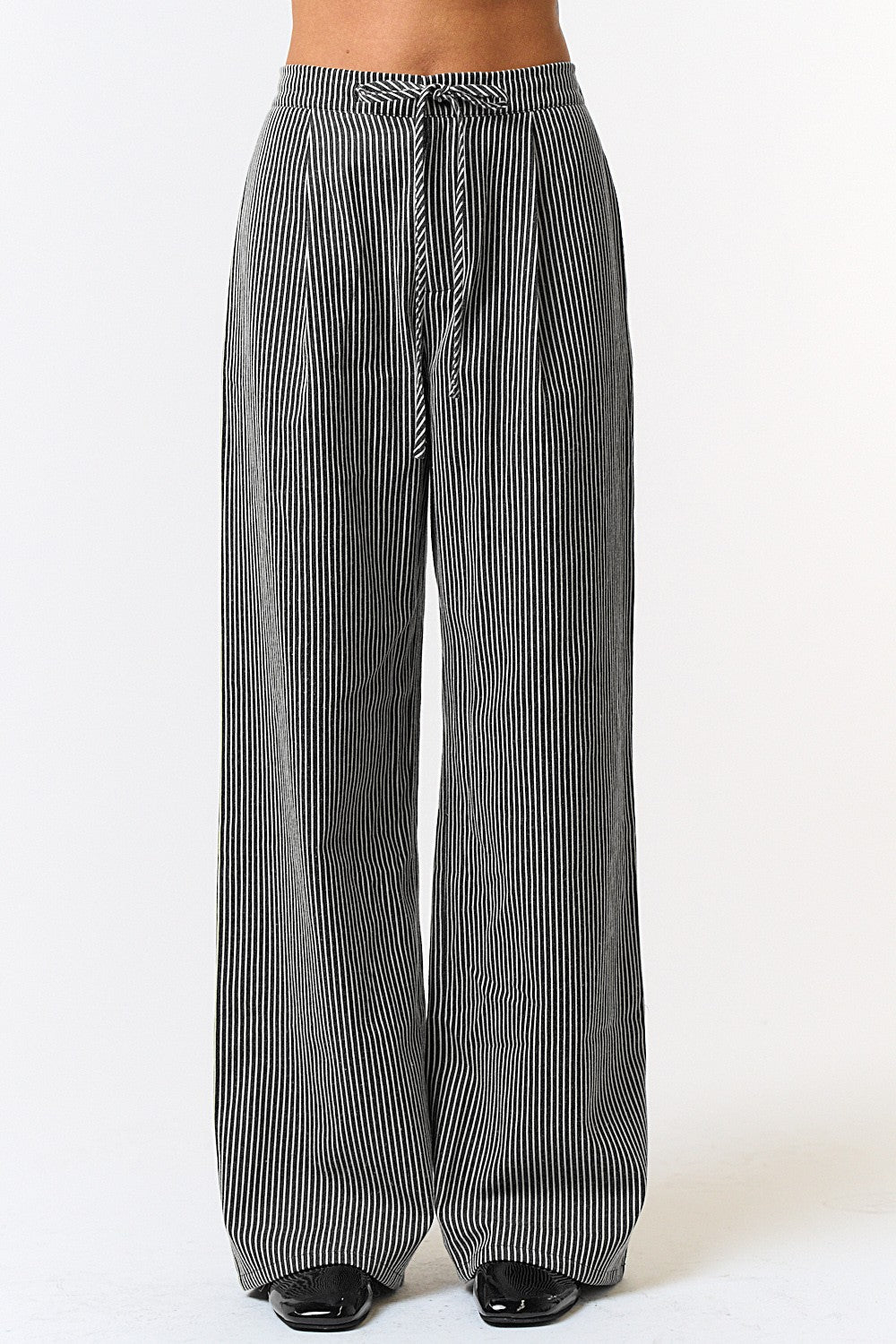 DRAWSTRING WIDE LEG PANTS