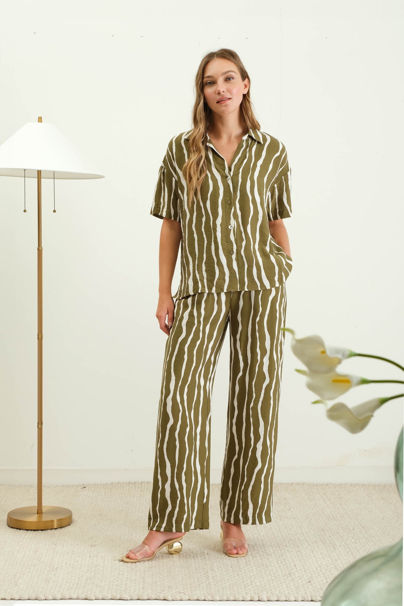 ZEBRA PRINT SHORT SLEEVE SHIRT/WIDE LEG PANTS SET