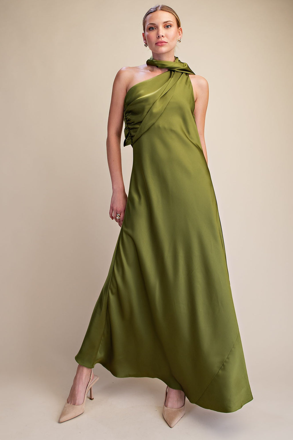 ONE SHOULDER SLEEVELESS SATIN MAXI DRESS