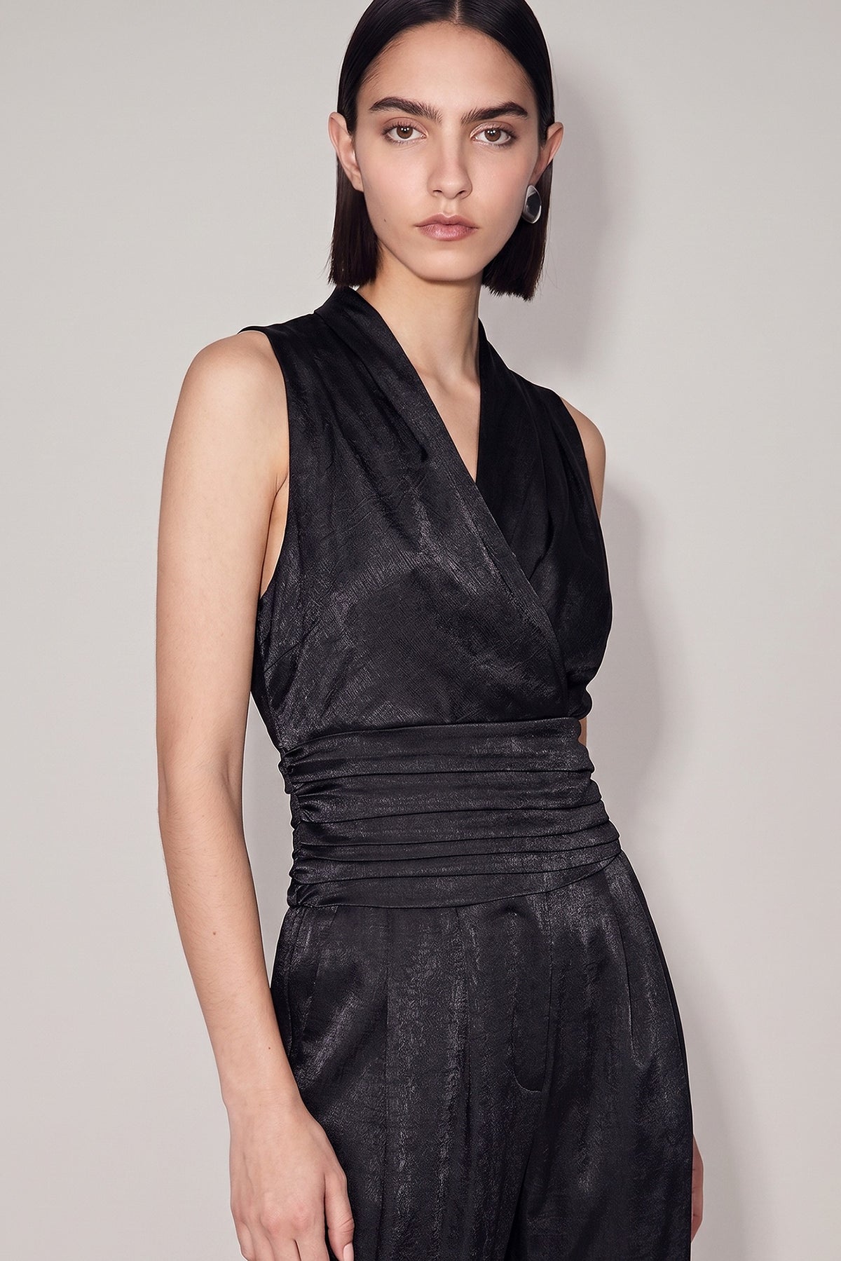 PLEATED BACK TIE TOP