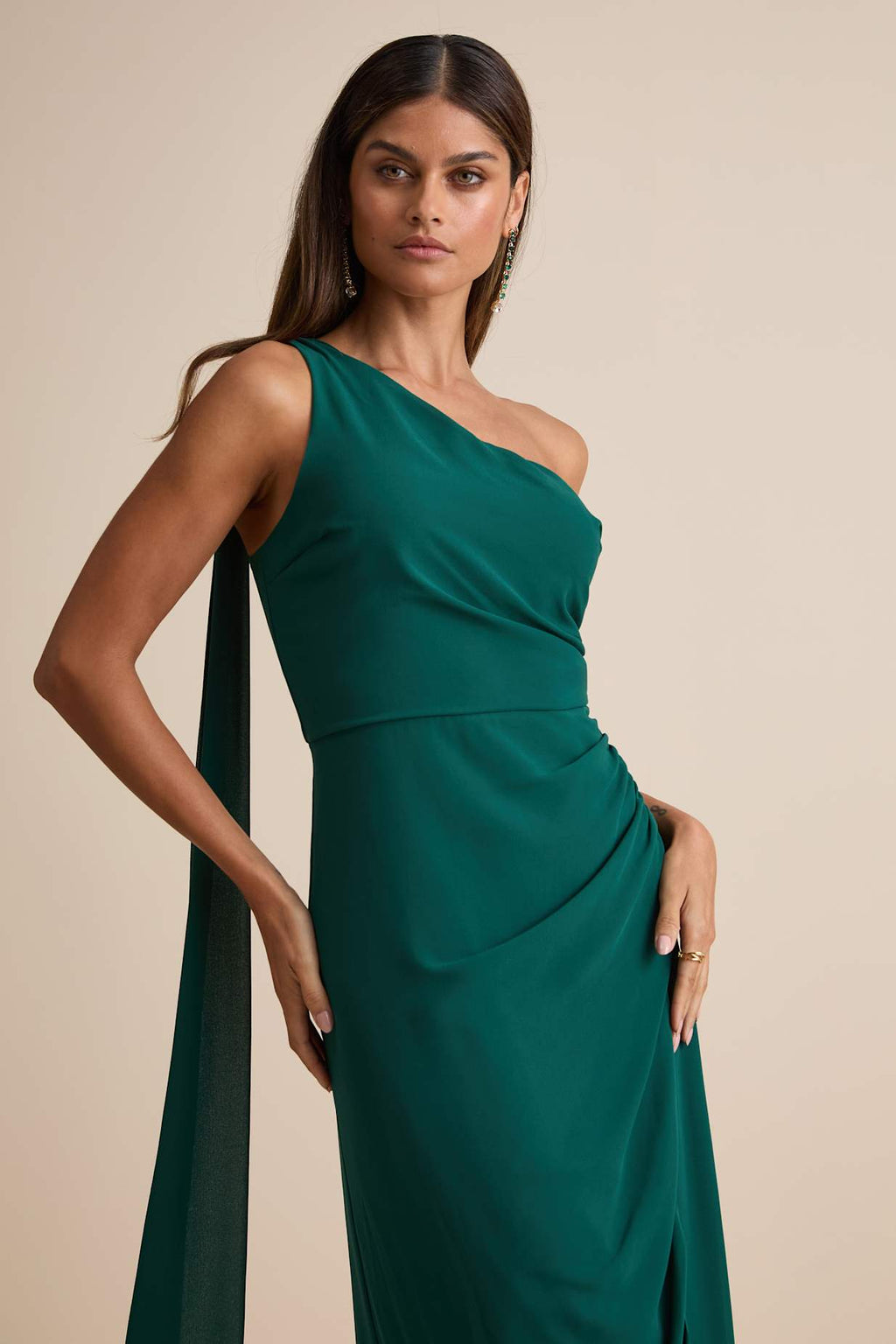 ONE-SHOULDER SCARF MAXI DRESS