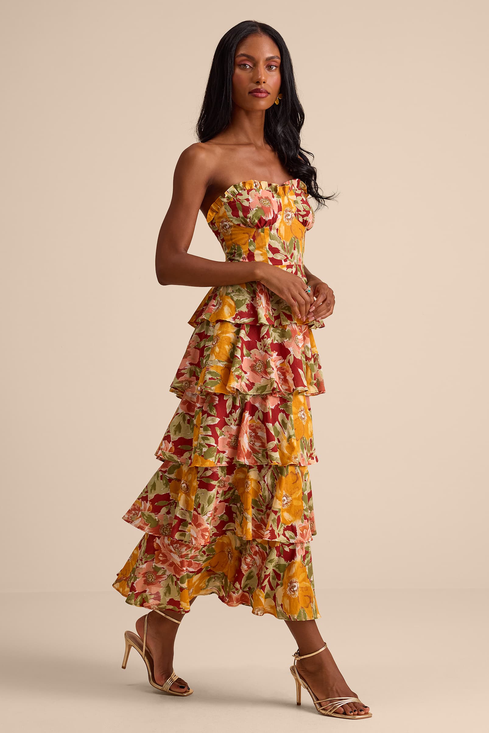 STRAPLESS TIERED MIDI DRESS