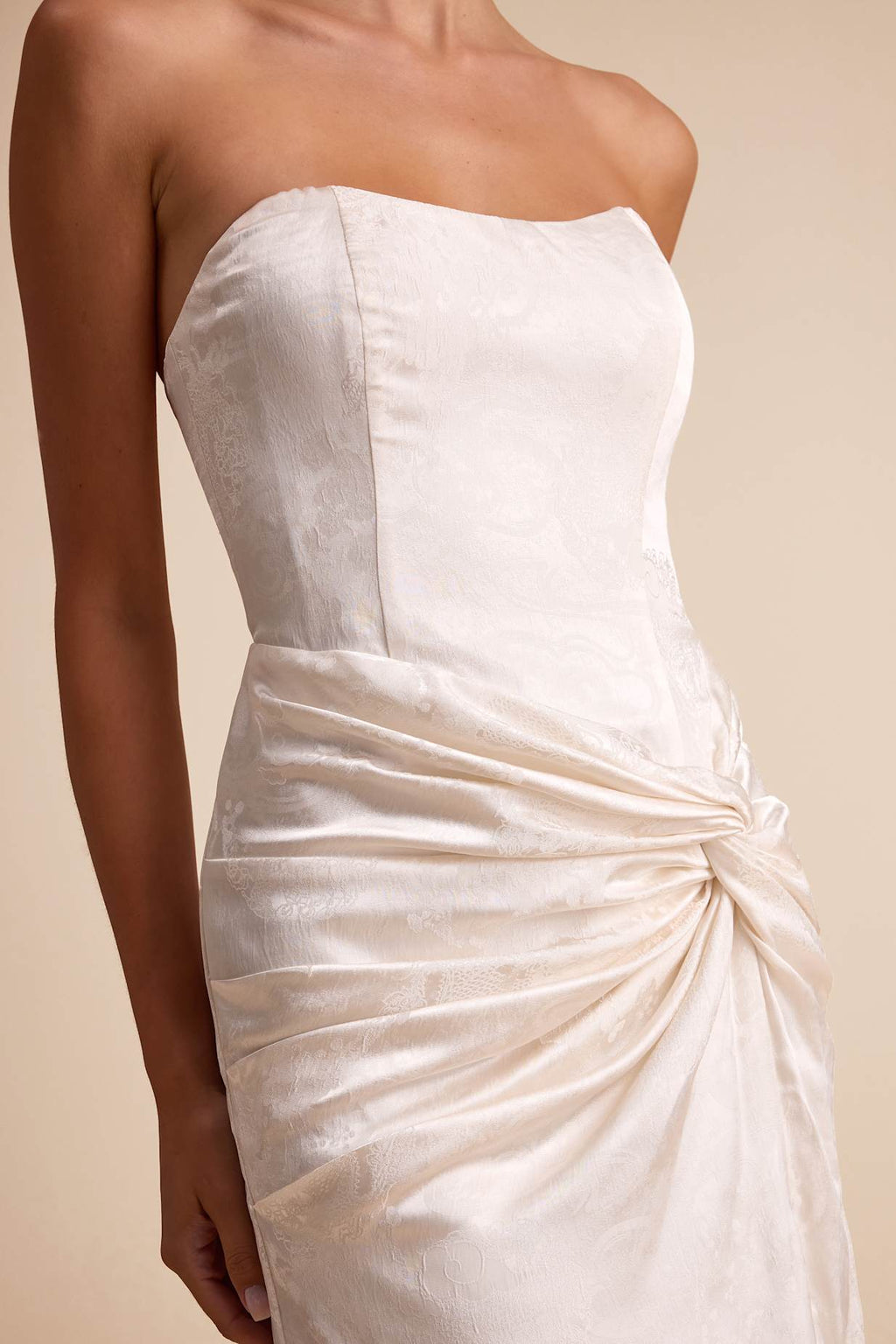 JACQUARD STRAPLESS TWIST-FRONT MAXI DRESS