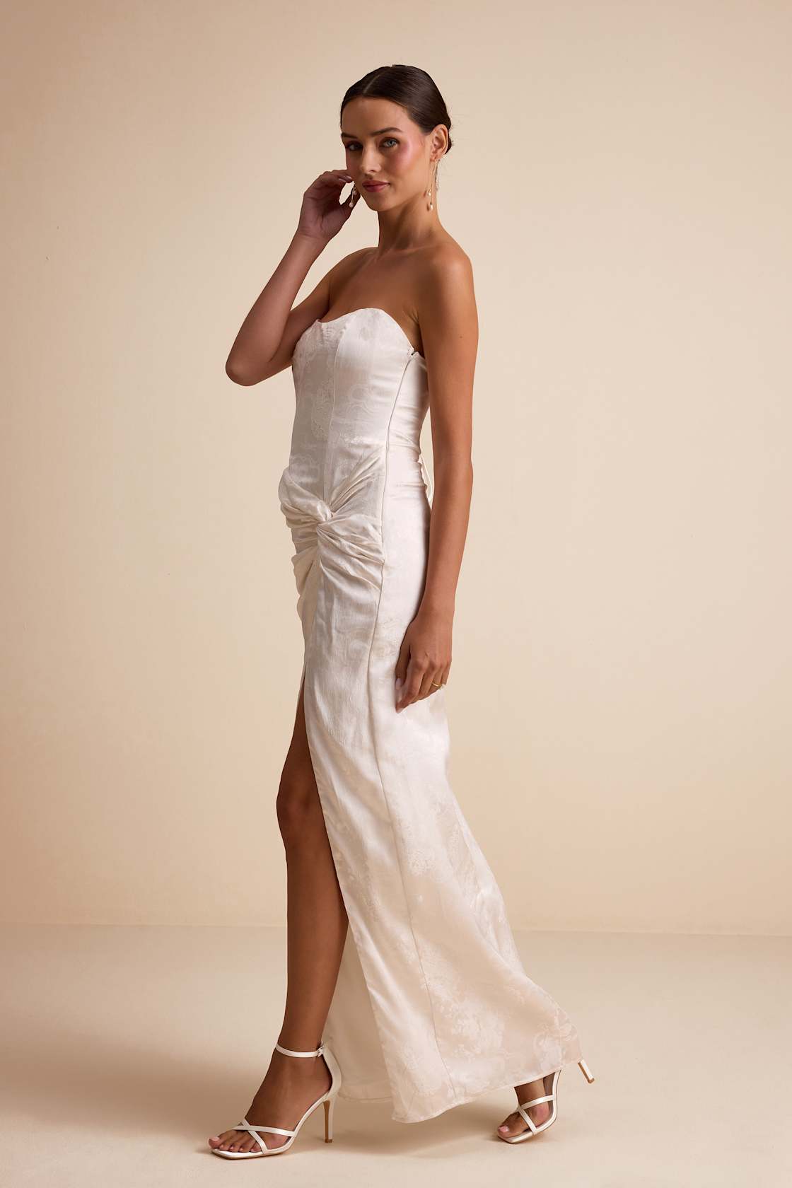 JACQUARD STRAPLESS TWIST-FRONT MAXI DRESS