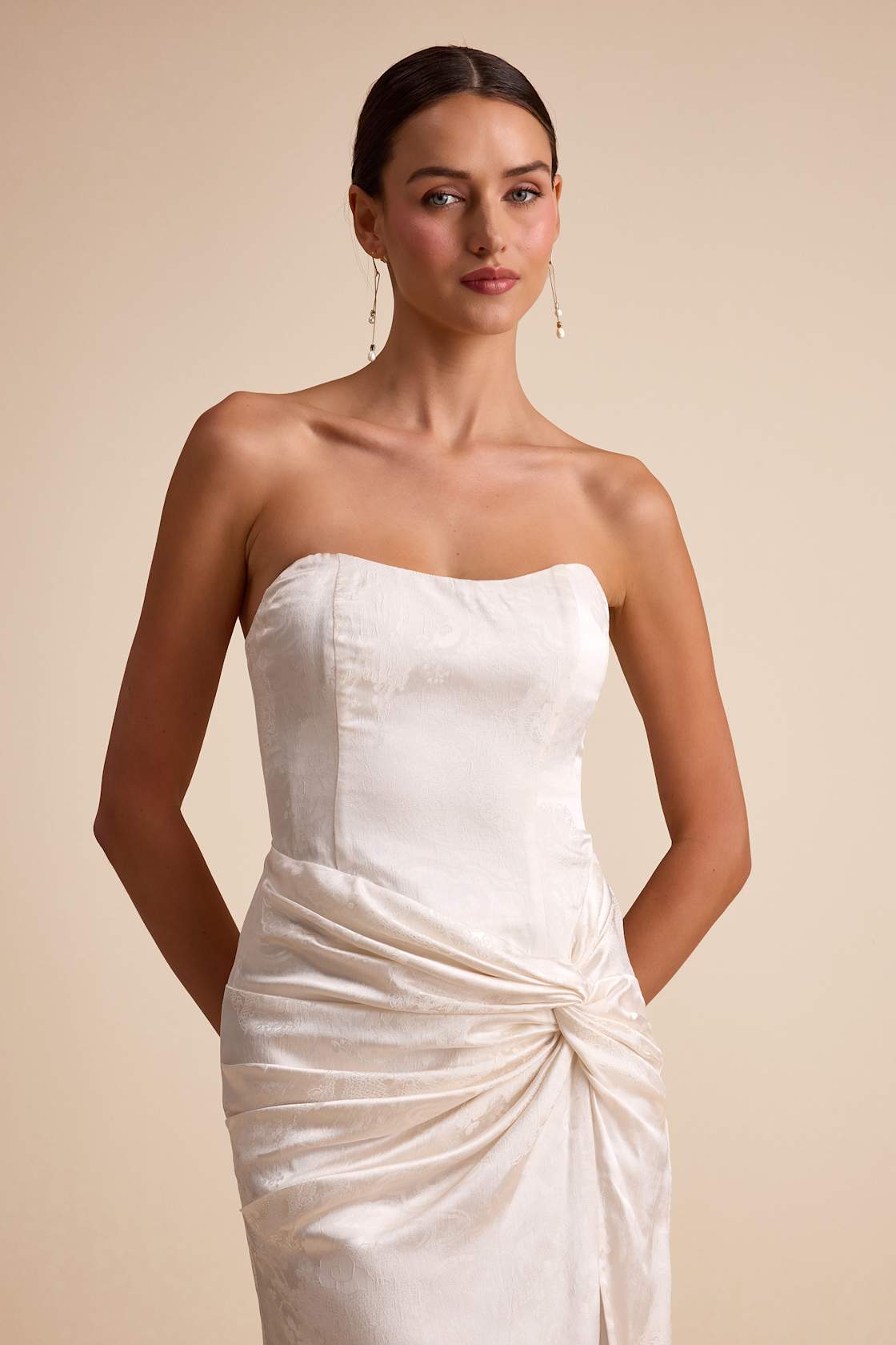 JACQUARD STRAPLESS TWIST-FRONT MAXI DRESS