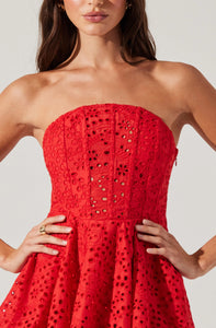STRAPLESS EYELET MINI DRESS