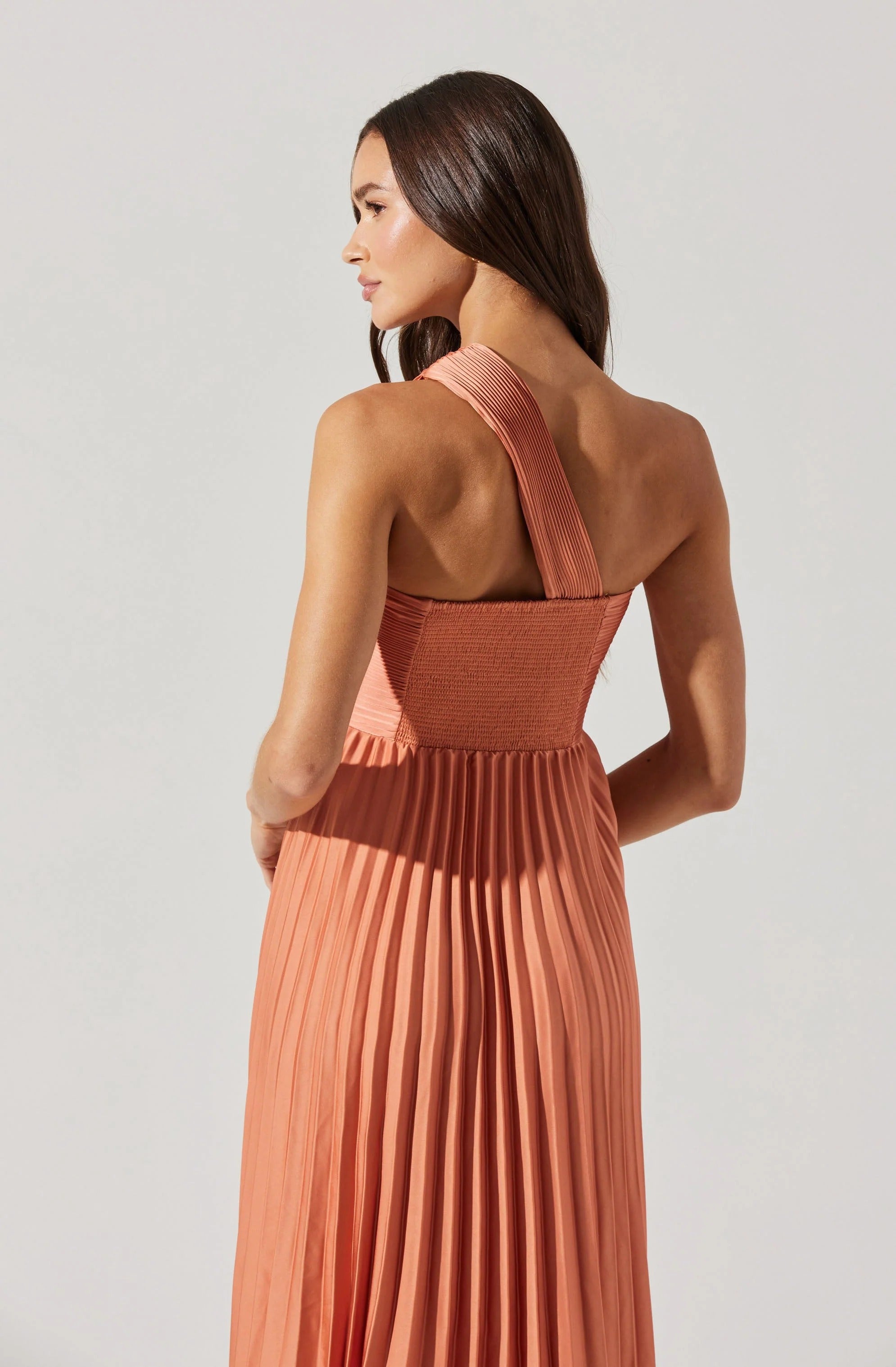 PLEATED MAXI DRESS