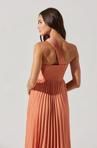 PLEATED MAXI DRESS