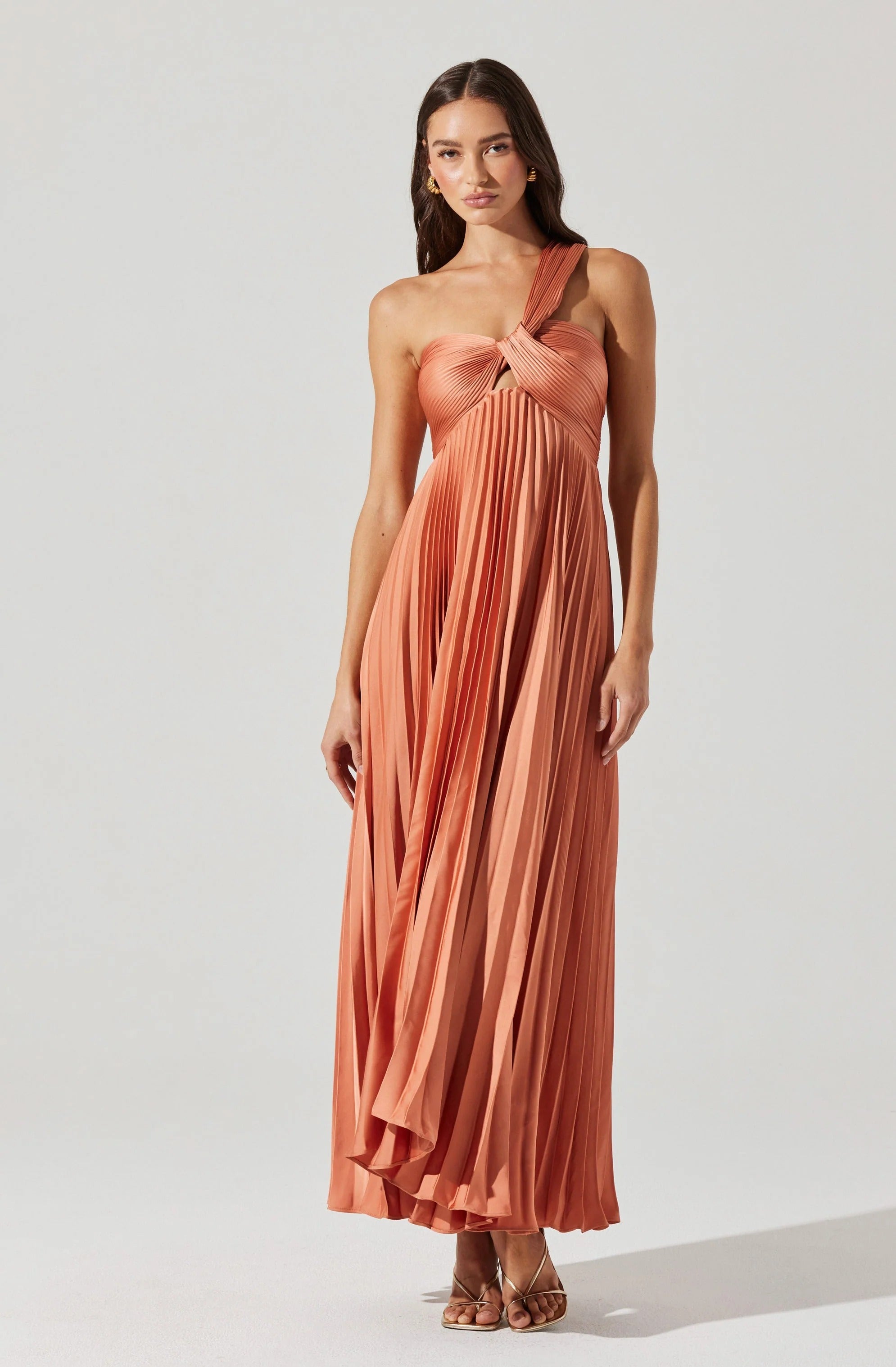 PLEATED MAXI DRESS