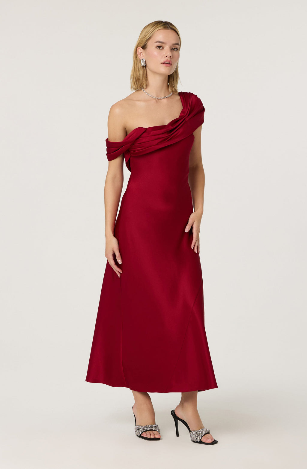 ONE SHOULDER MAXI DRESS