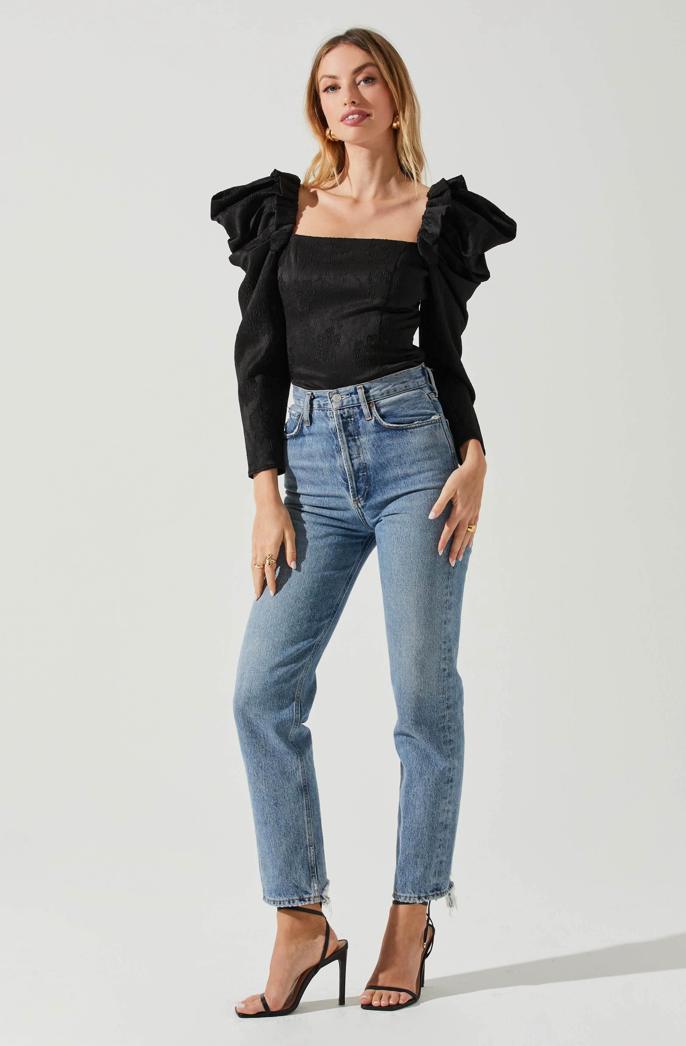 PUFF SLEEVE TOP