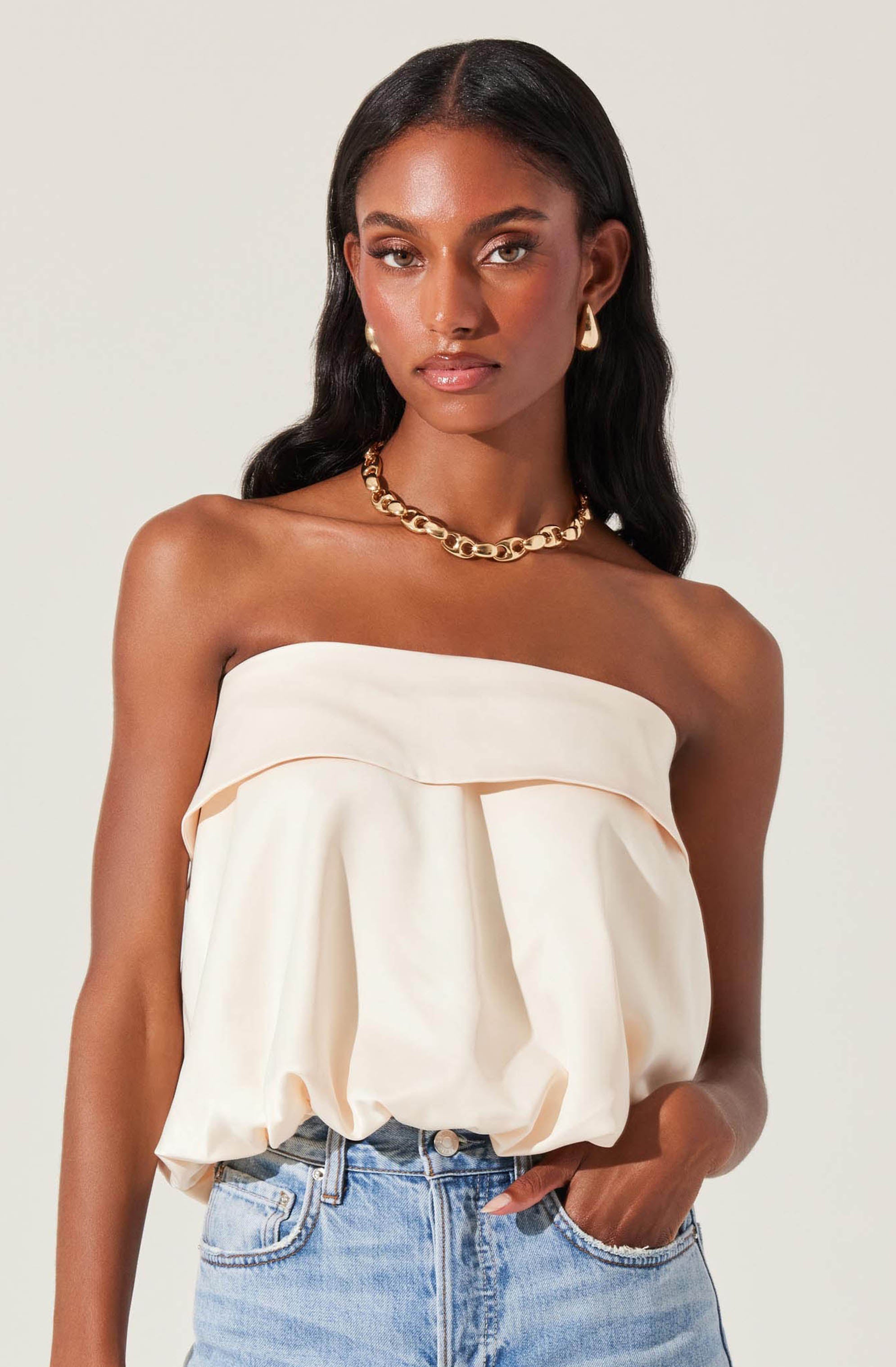 STRAPLESS BOW BACK TOP