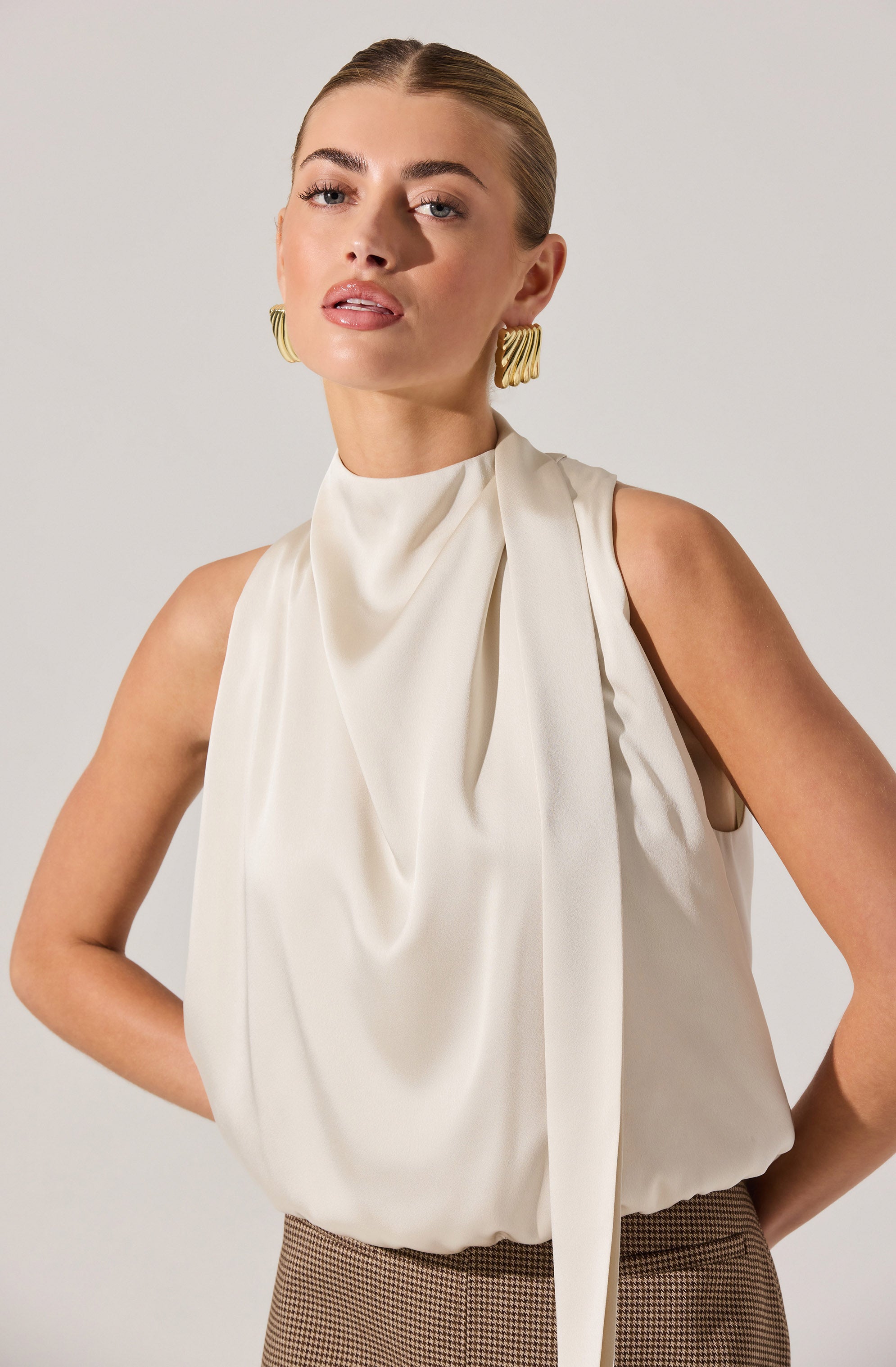 SATIN HIGH NECK TOP