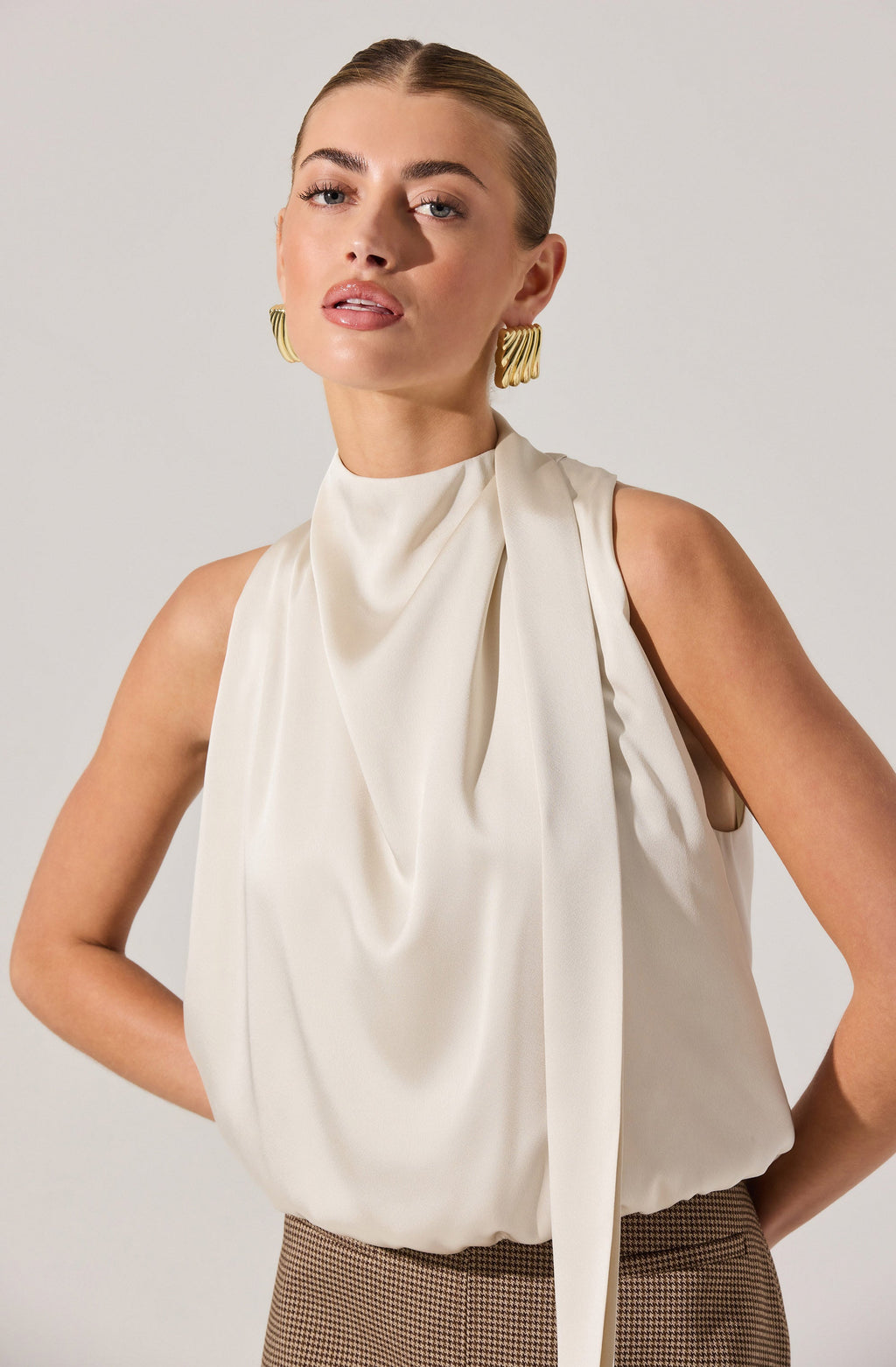SATIN HIGH NECK TOP