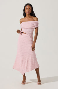 OFF-SHOULDER TEXTURED KNIT TOP/SKIRT SET