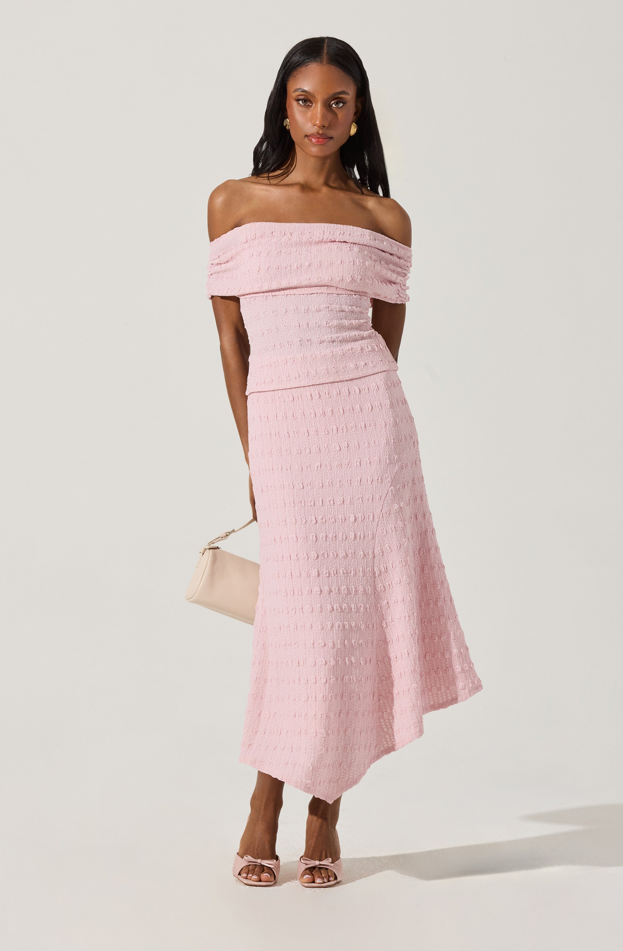 OFF-SHOULDER TEXTURED KNIT TOP/SKIRT SET