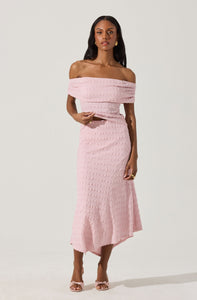 OFF-SHOULDER TEXTURED KNIT TOP/SKIRT SET