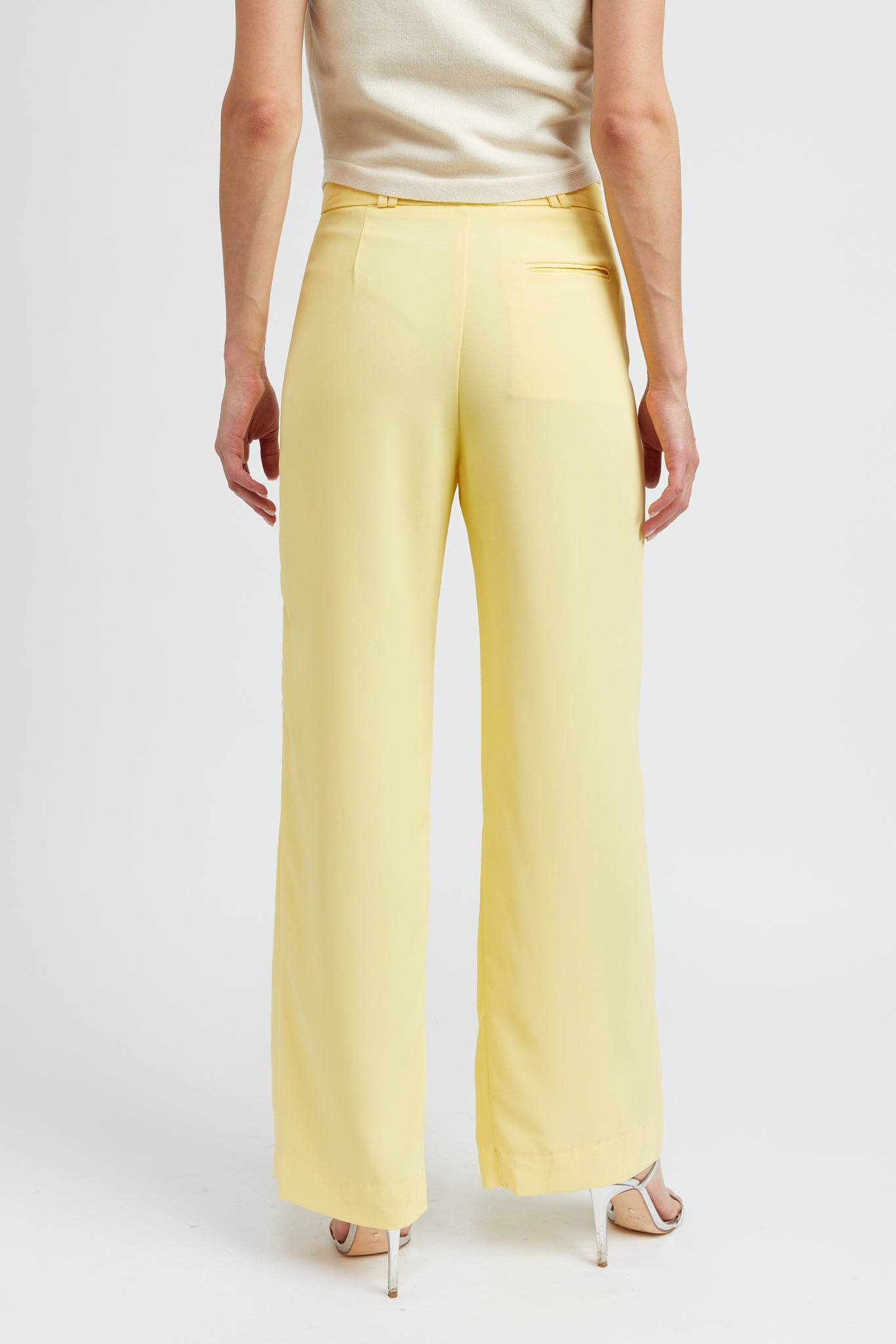 PLEATED LONG PANTS