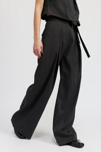 TIE WAIST TROUSER W/ PLEATS