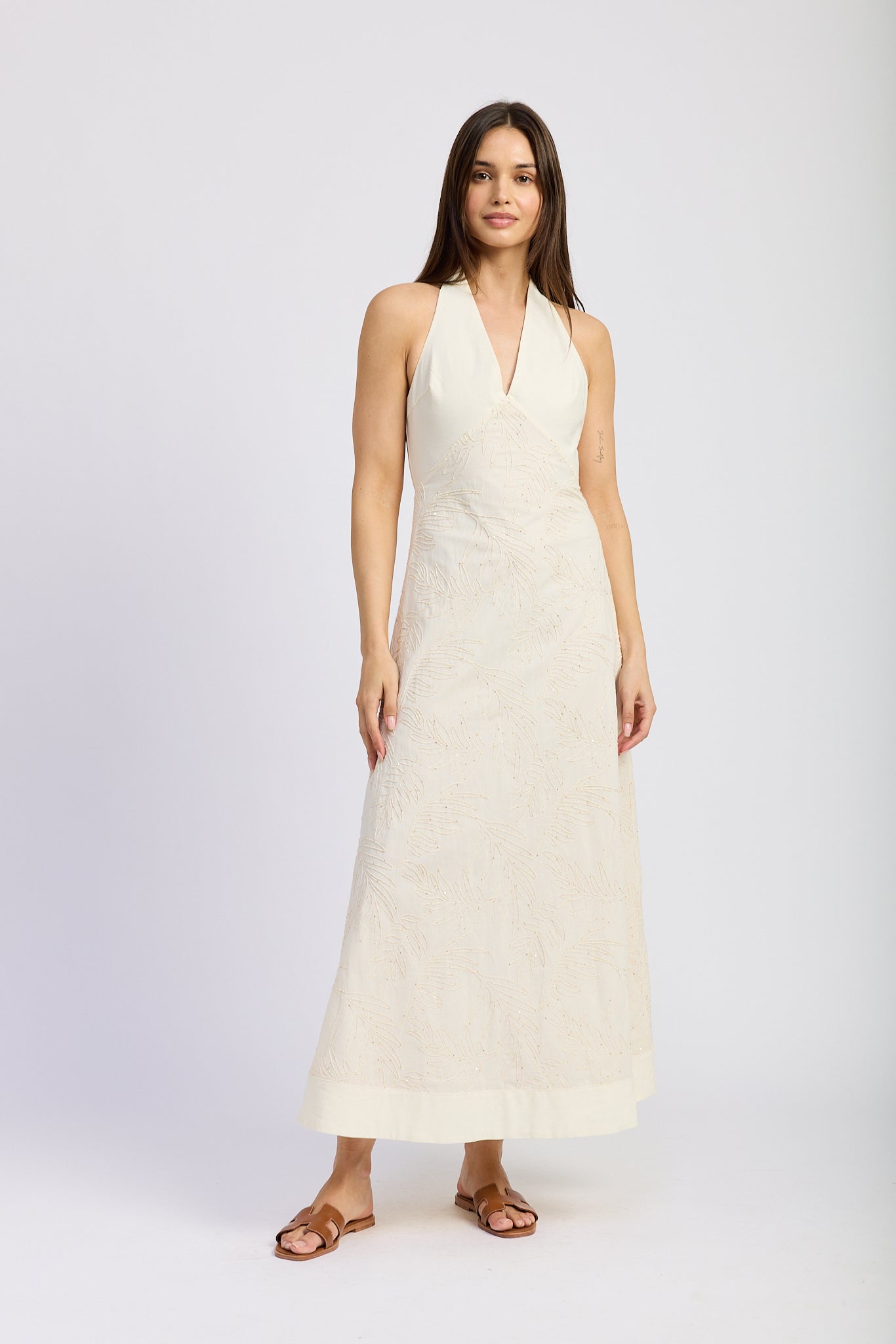 HALTER NECK MAXI DRESS