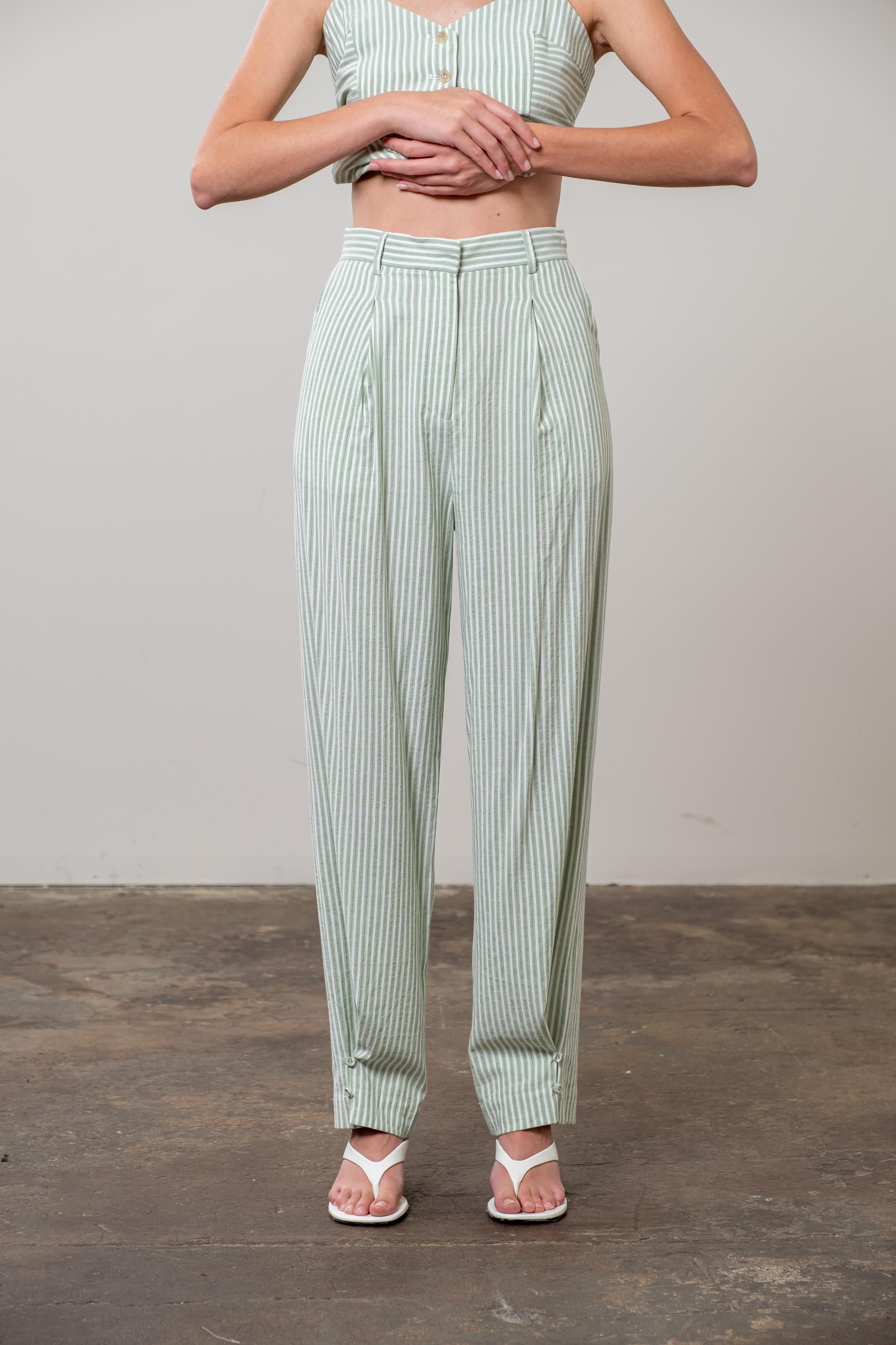 BUTTON FRONT TOP/LINING PANTS