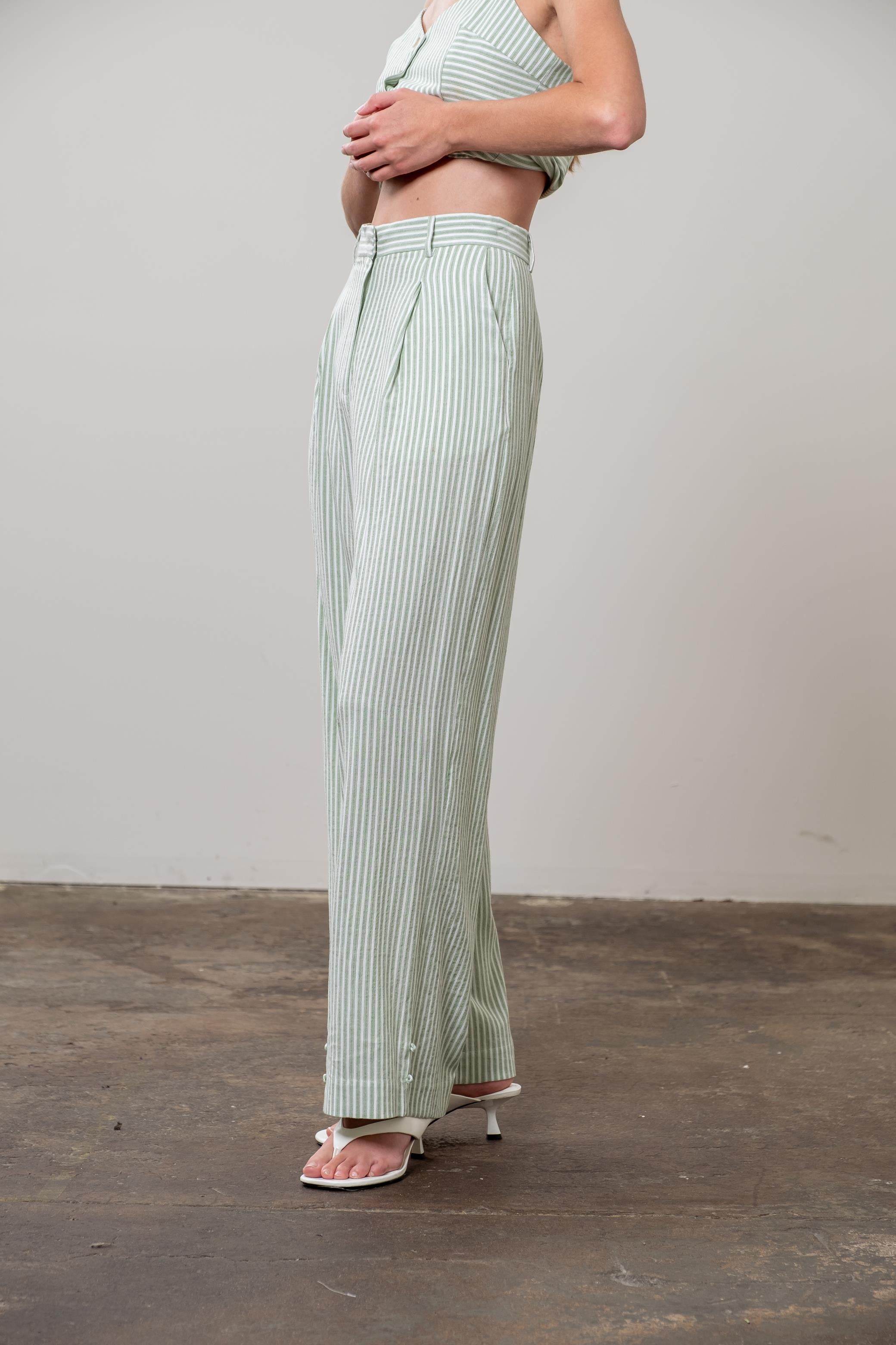 BUTTON FRONT TOP/LINING PANTS