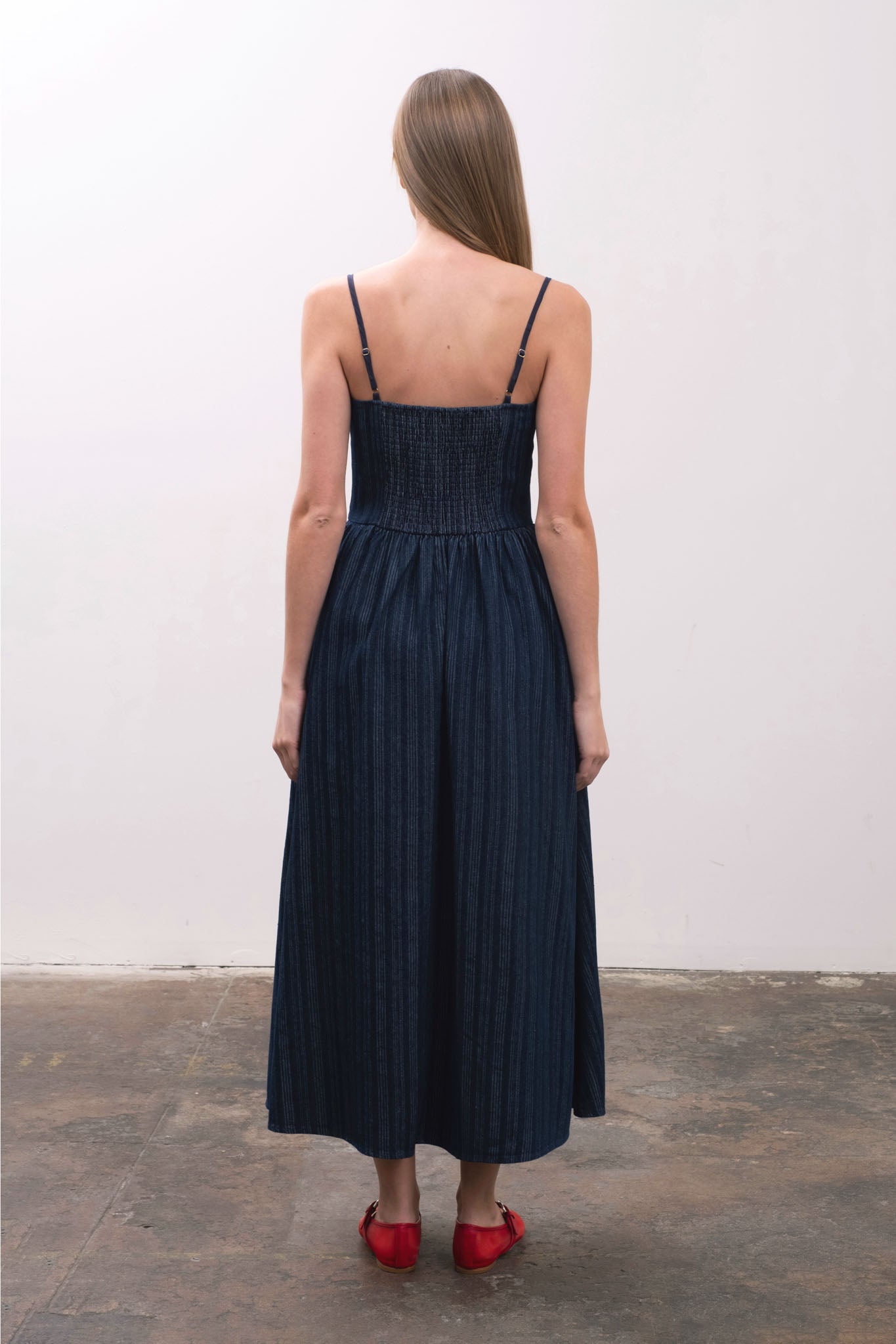 BOW DETAIL DENIM MIDI DRESS