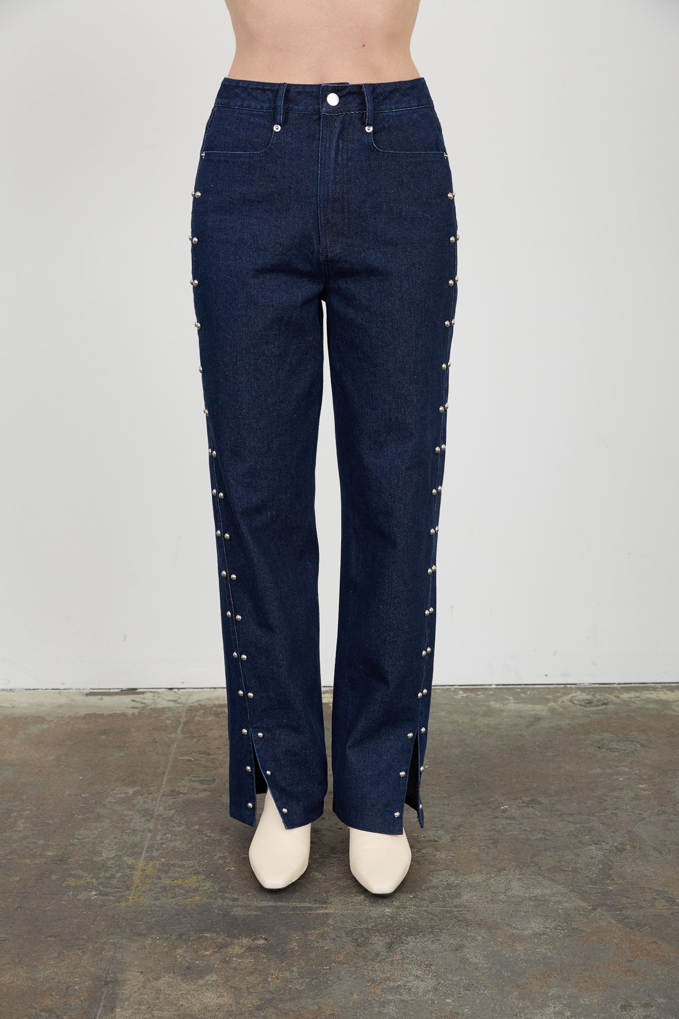 STUD DETAIL DENIM PANTS