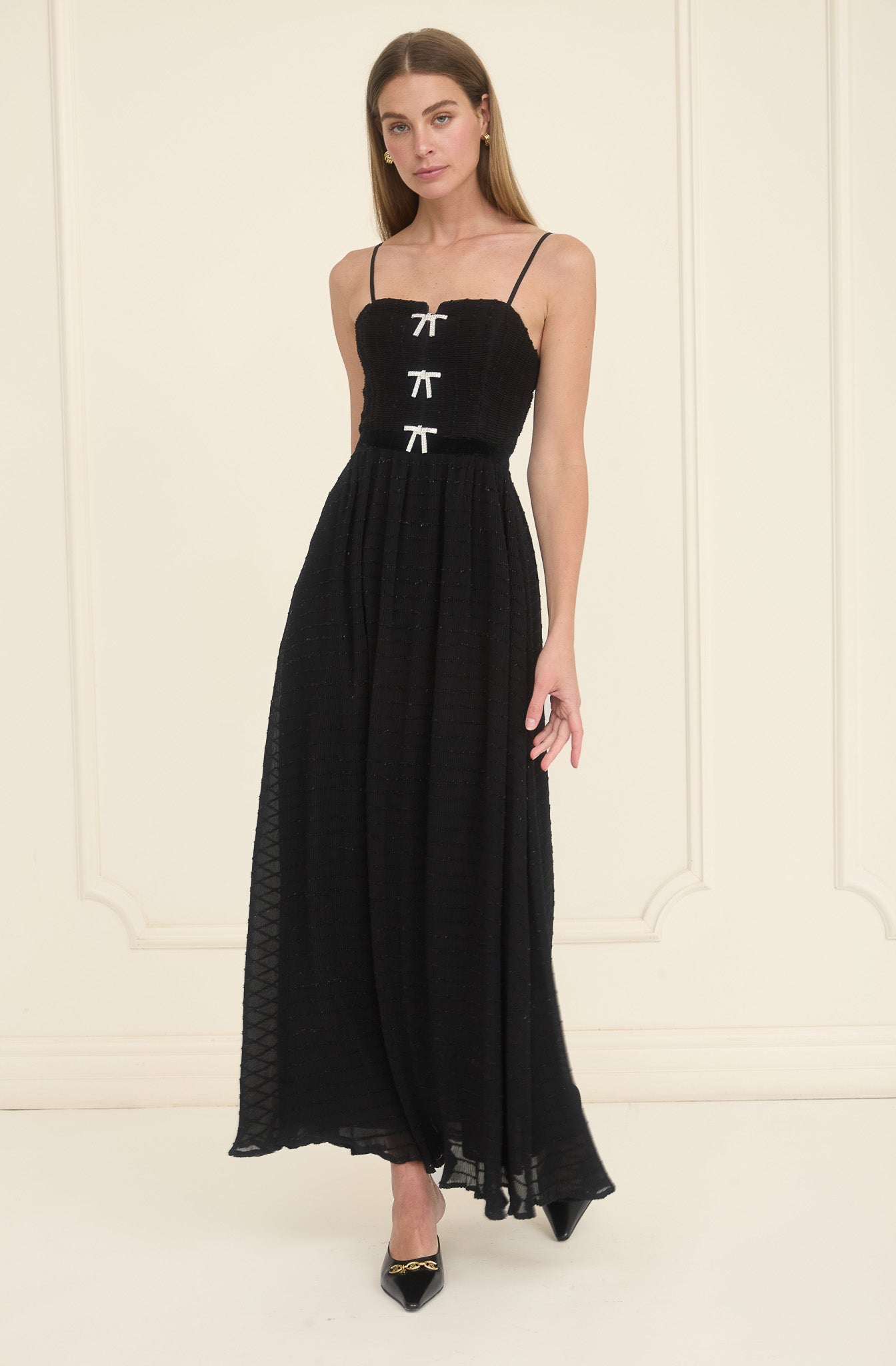 SPAGHETTI STRAP PLEATED TULLE MIDI DRESS