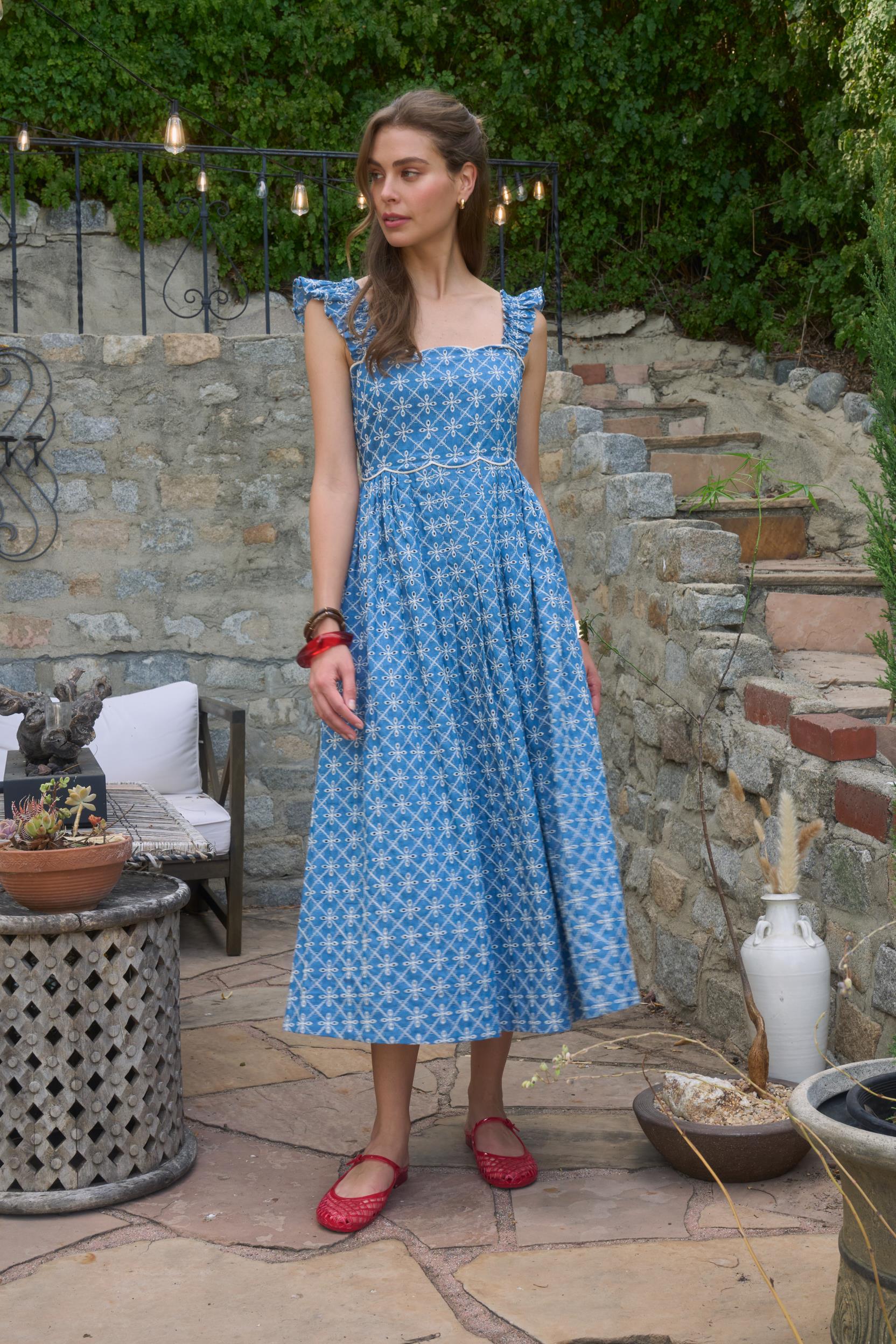 CHAMBRAY DETAIL MIDI DRESS