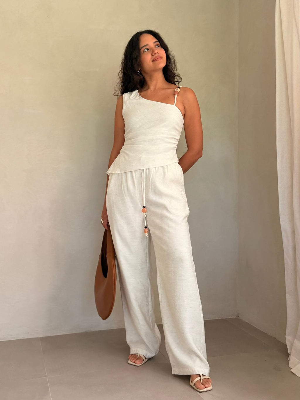 SLEEVELESS TOP/PANT SET