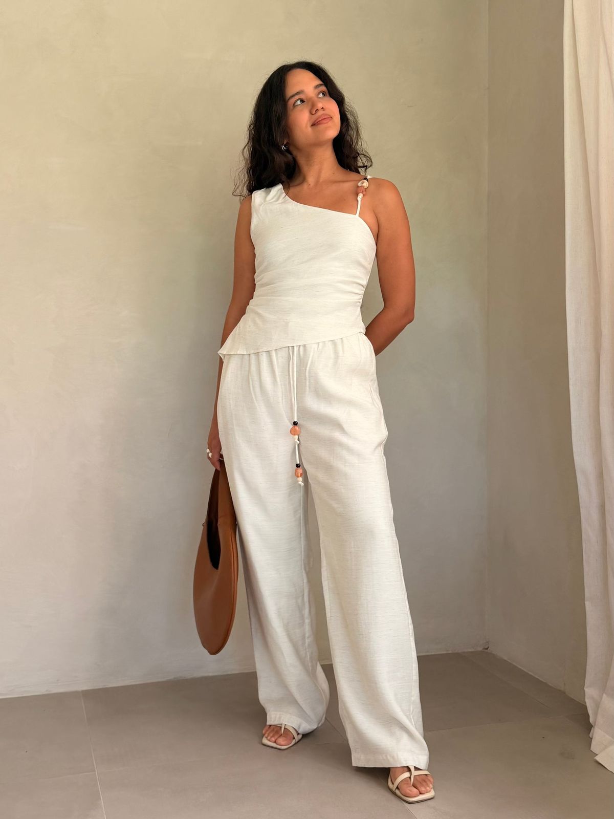 SLEEVELESS TOP/PANT SET