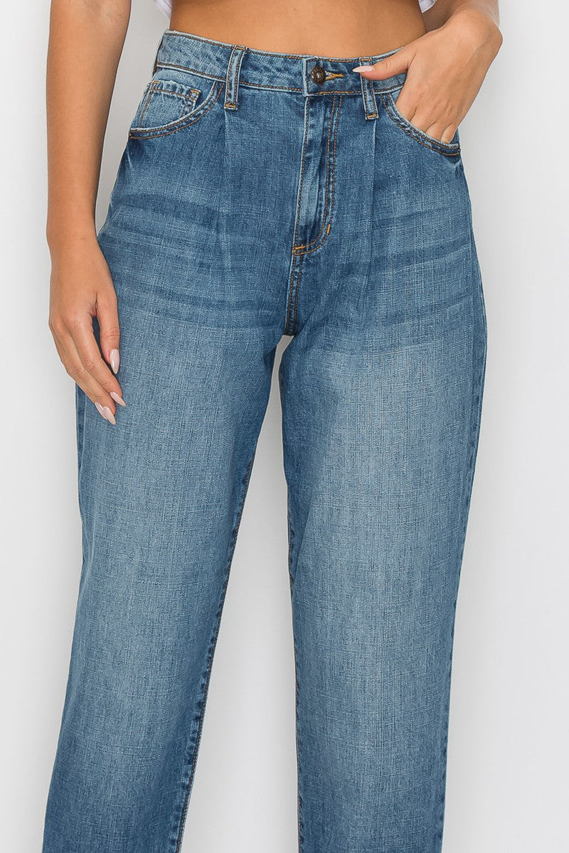 LOOSE FIT JEAN