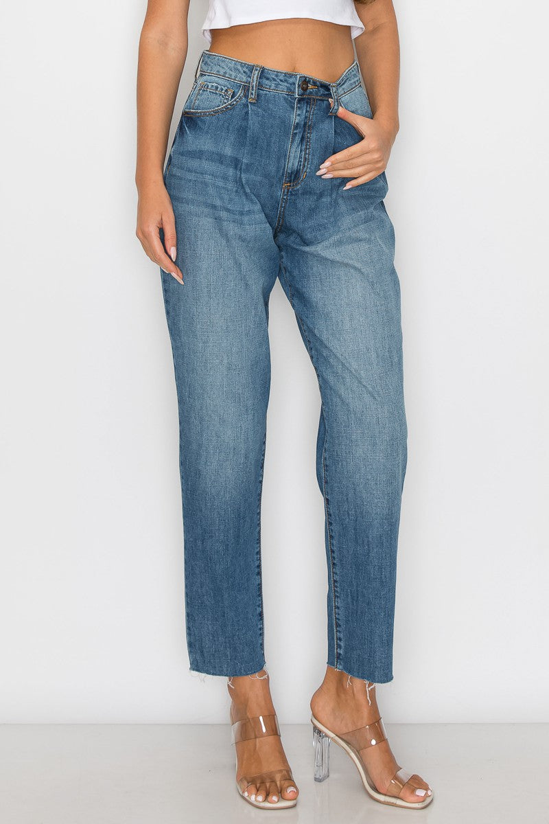 LOOSE FIT JEAN