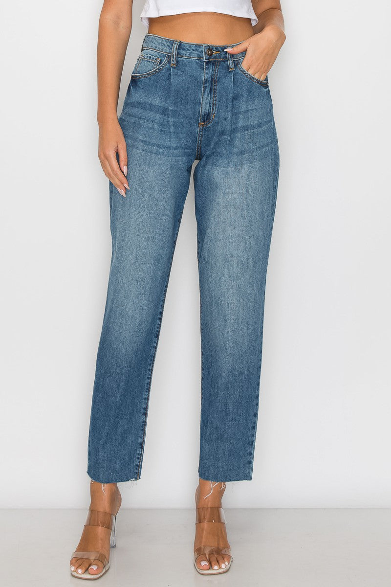 LOOSE FIT JEAN